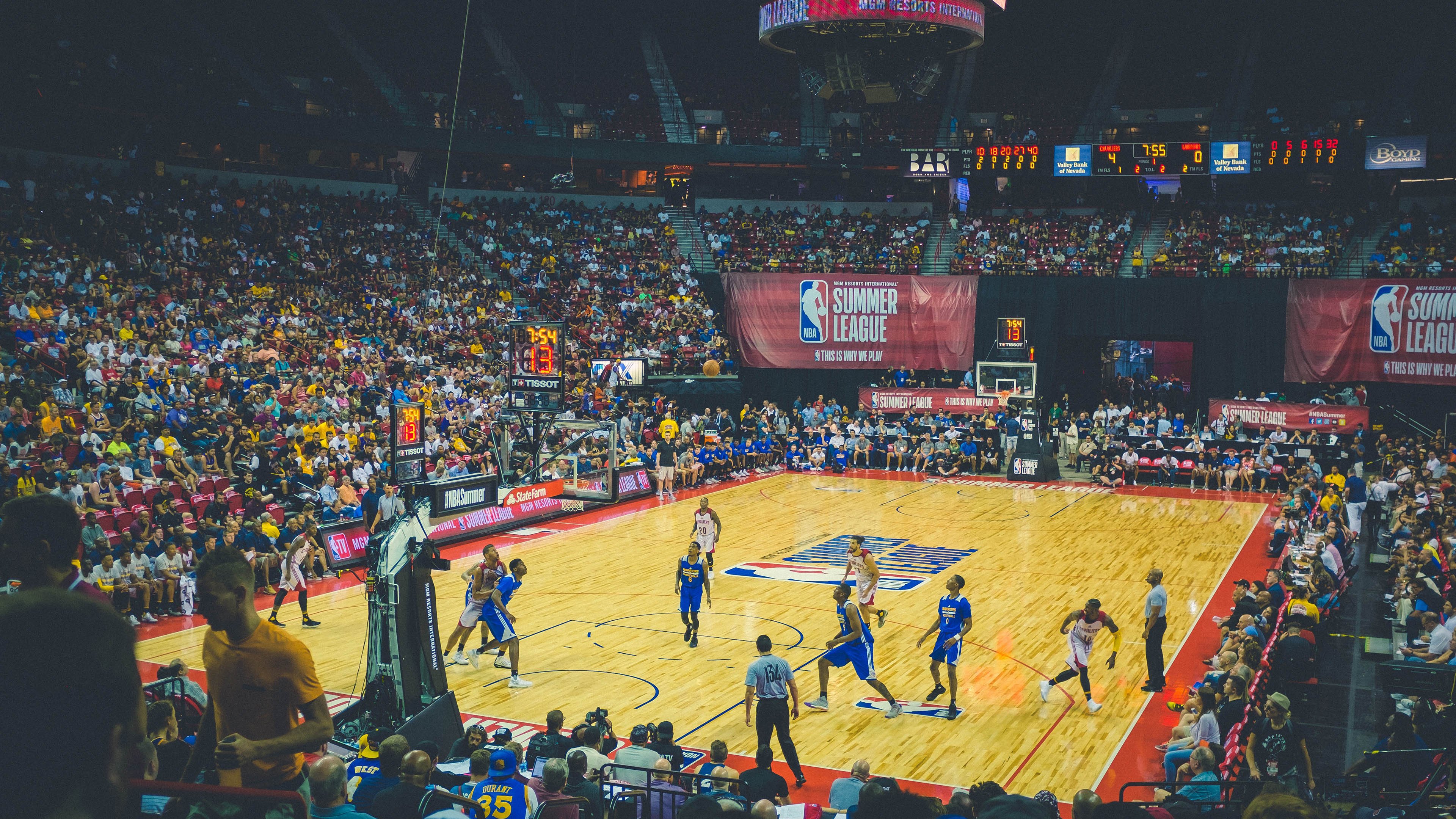 篮球场馆环境整治助力赛事举办，篮球场场馆运营与管理